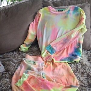 JOLIE & JOY Colorful Tie-Dye Lounge Set..NOT PJS..top L..pants M